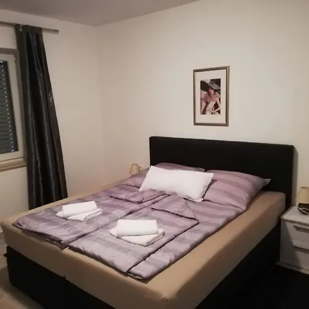 Prázdninový dům Vivi House For 4 People *